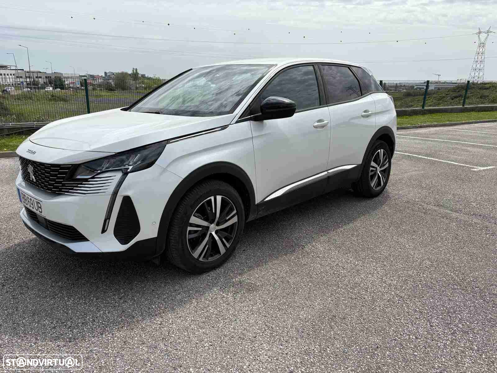 Peugeot 3008 1.5 BlueHDi Allure Pack EAT8 - 3