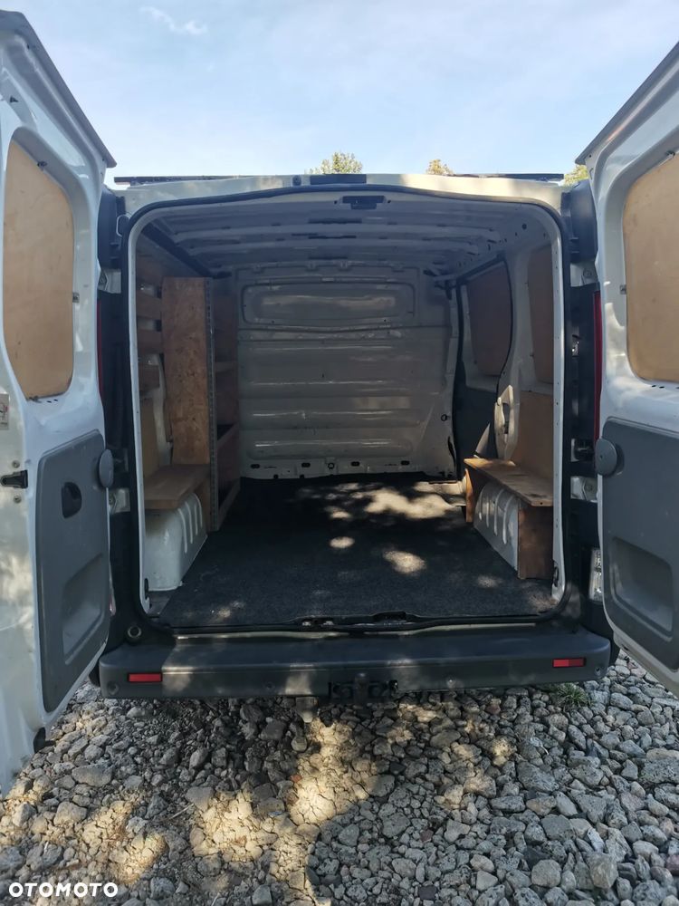 Renault Trafic - 12
