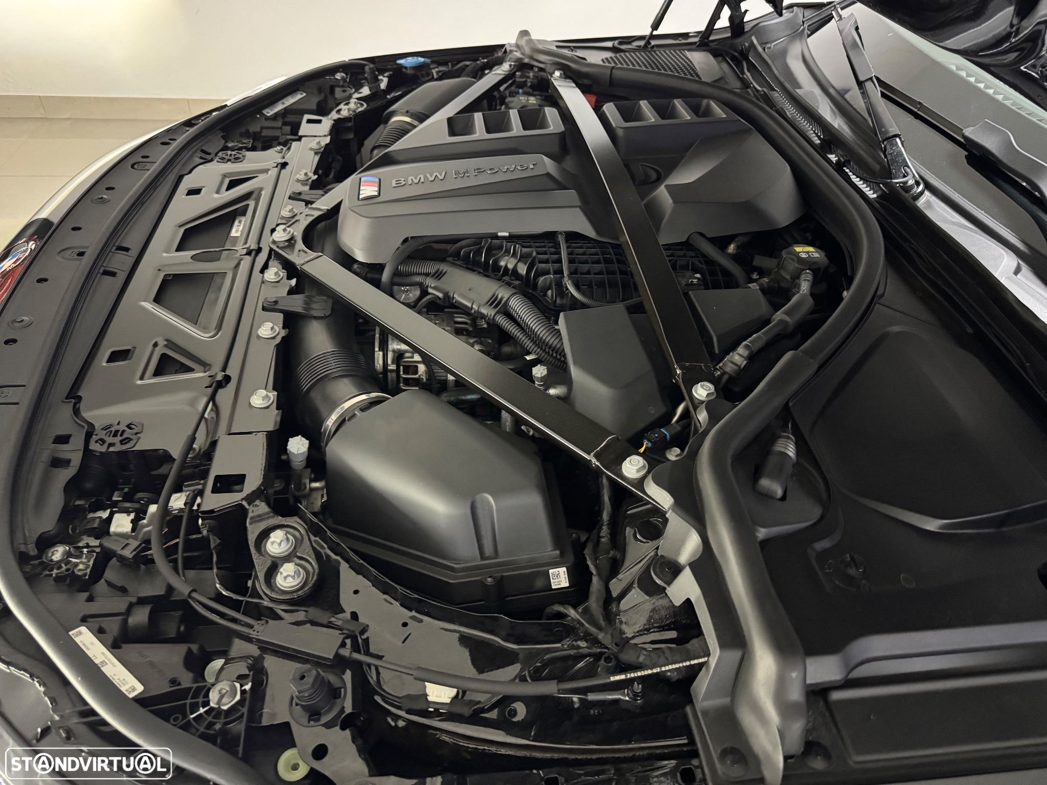 BMW M2 Auto - 28