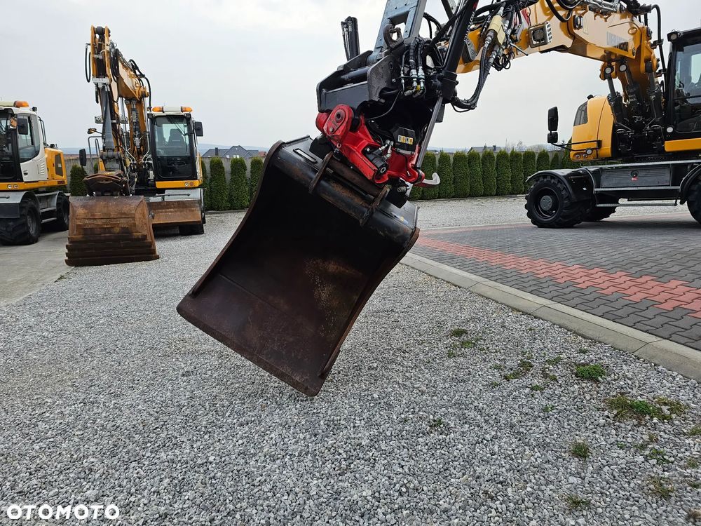 Liebherr A 918 Compact - 32