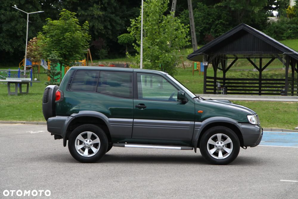 Nissan Terrano - 5