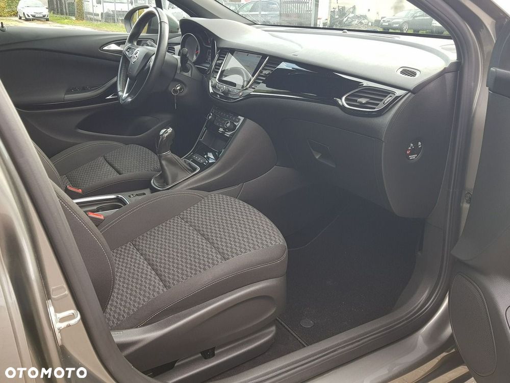 Opel Astra 1.4 Turbo Dynamic - 16