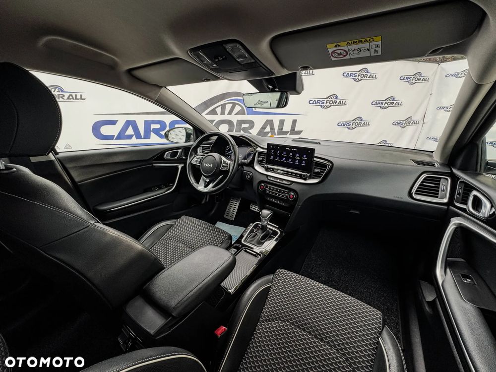 Kia Ceed 1.6 GDI PHEV Business Line DCT - 17