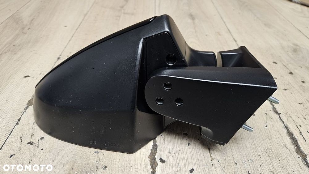 Lusterko prawe Kawasaki GTR 1400  56001-0114-17K - 5