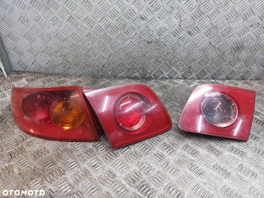 LAMPA LEWY TYŁ + PRAWY TYŁ KOMPLET MAZDA 3 I BK SEDAN - 1