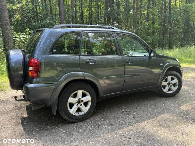 Toyota RAV4 2.0 VVT-i Sol - 17