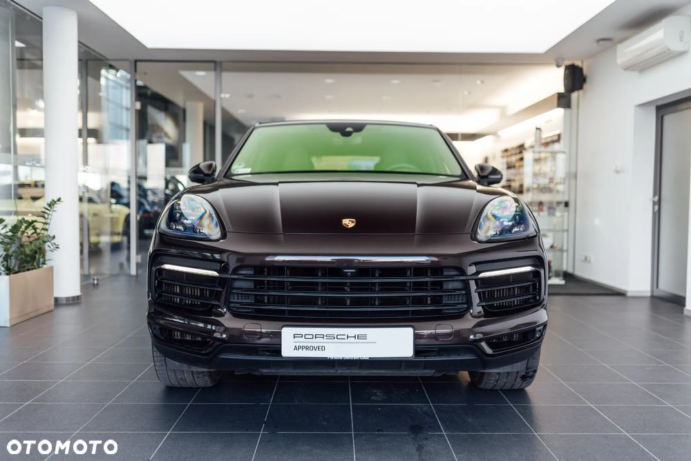 Porsche Cayenne Standard - 8
