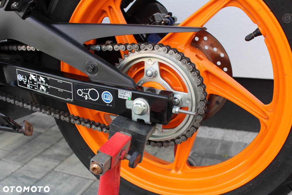 Honda CBR - 16