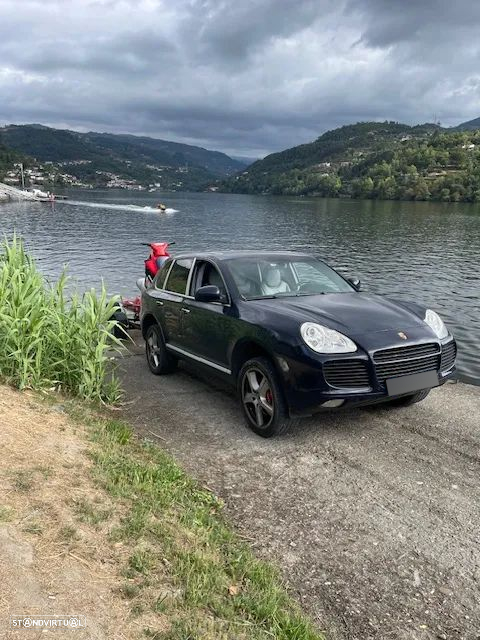Porsche Cayenne Turbo - 4