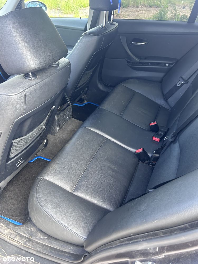 BMW Seria 3 - 14