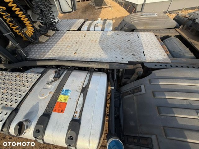 Scania R410LA6X2/4MNA - 28