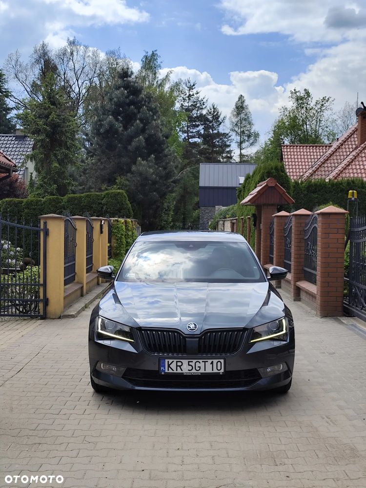 Skoda Superb 2.0 TSI 4x4 Sportline DSG - 7