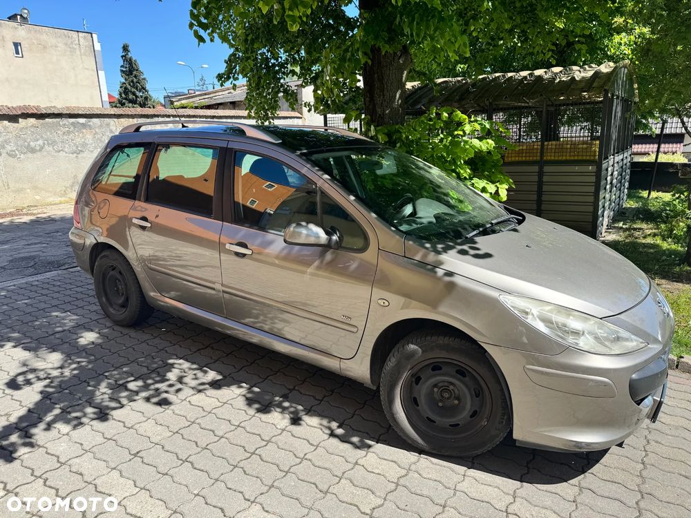 Peugeot 307 HDi 110 Premium - 1