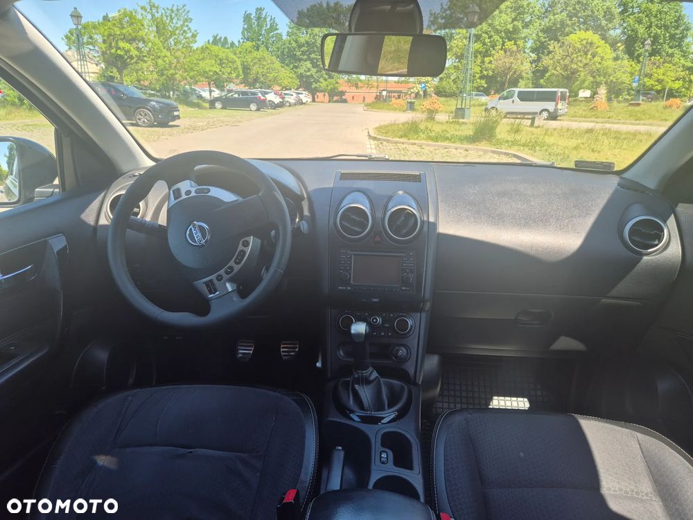 Nissan Qashqai 1.6 360 - 10