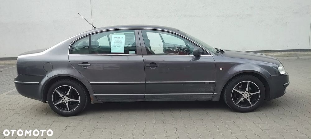 Skoda Superb 1.9 TDI Platinum - 1