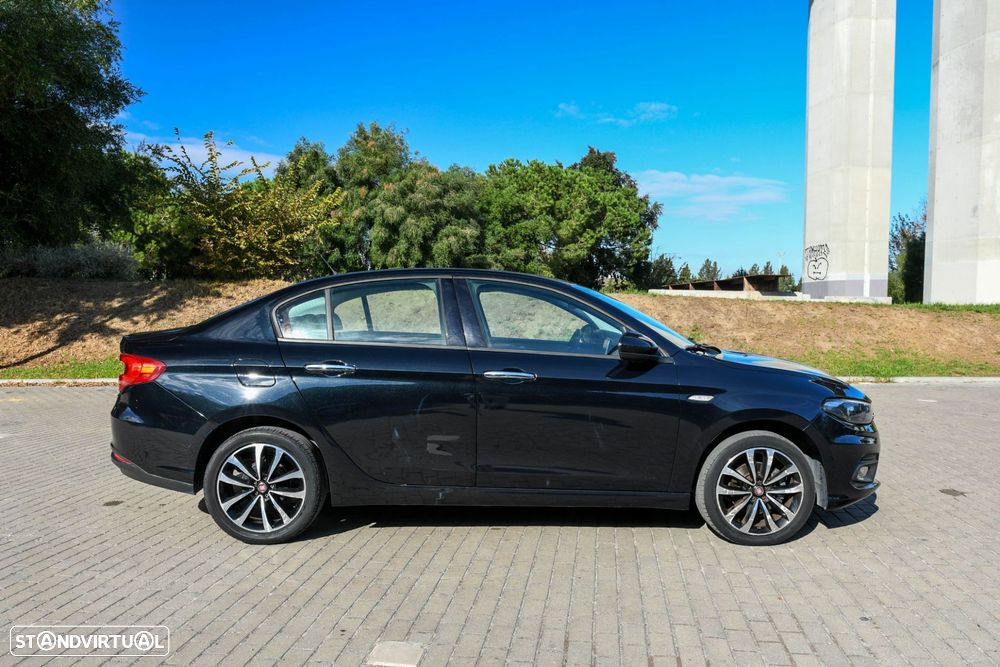 Fiat Tipo Sedan 1.3 M-Jet Lounge - 4