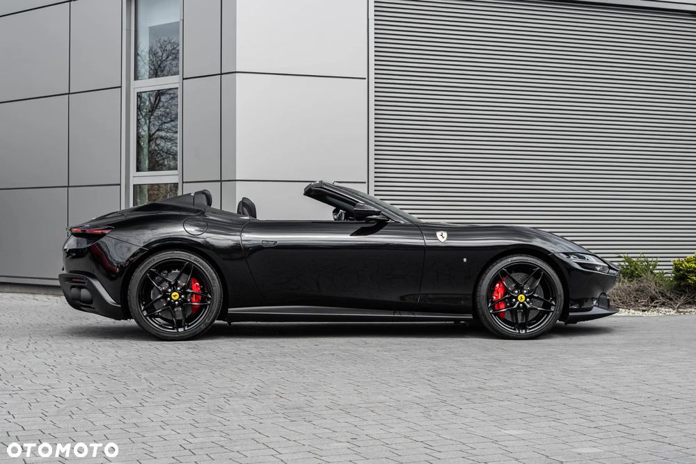 Ferrari Roma Spider - 3