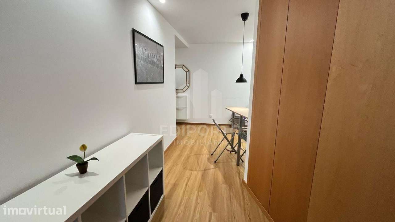 Apartamento T1 Mobilado para Arrendamento em Vila Nova de Gaia - Zona - Grande imagem: 5/13