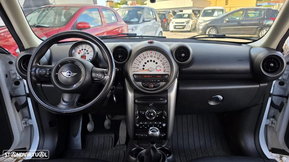 MINI Countryman Cooper D - 6