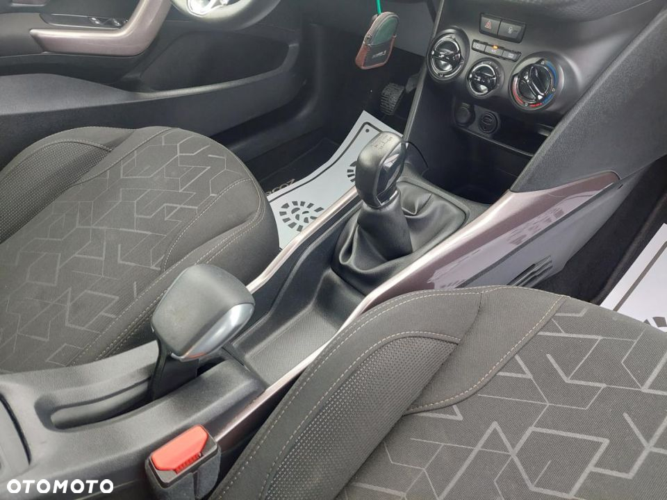 Peugeot 2008 1.6 e-HDi Active S&S - 38