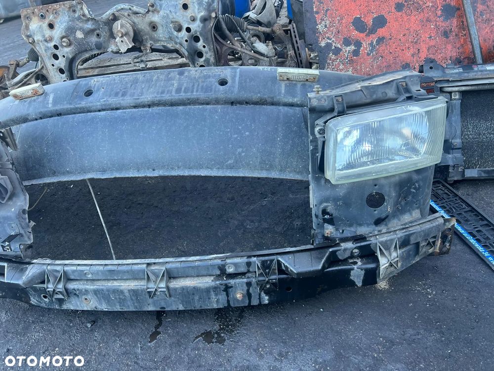 Belka przednia razem z lampami Volkswagen T4 Transporter lift !! KOMPLET - 3