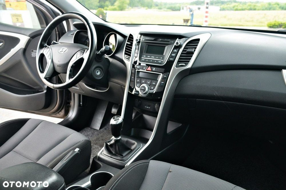 Hyundai i30 - 24