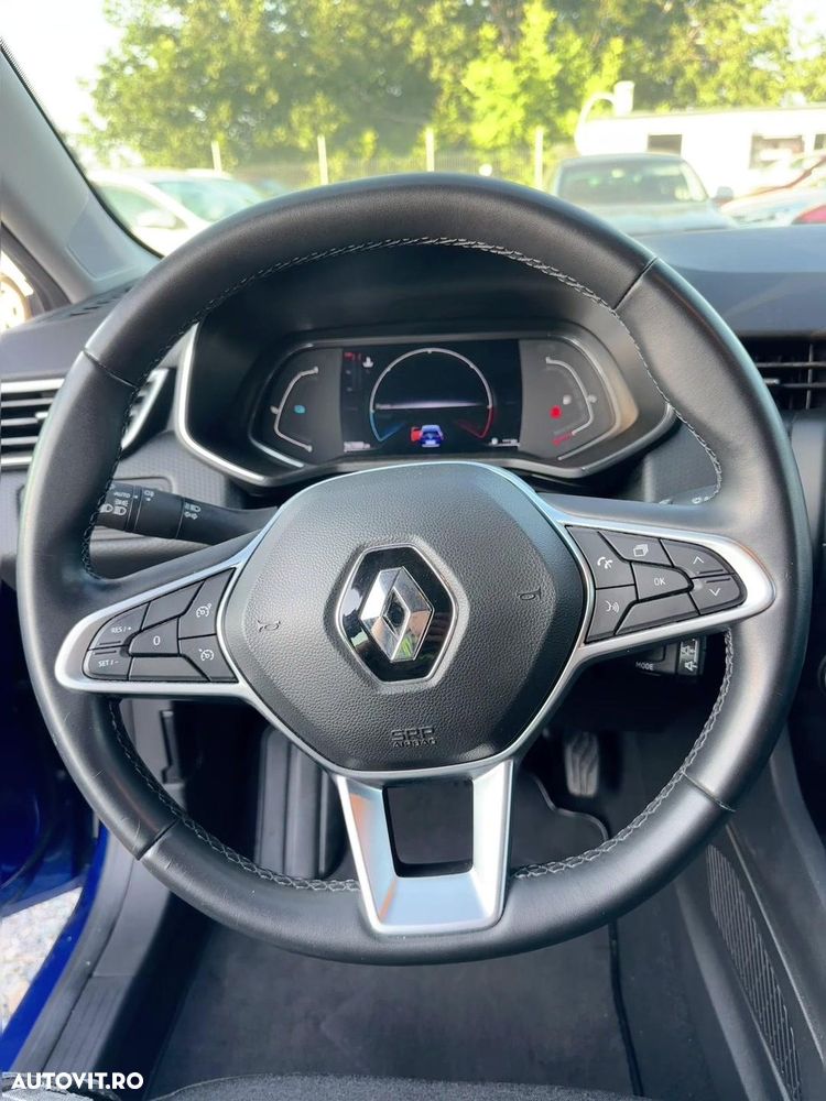 Renault Clio - 9