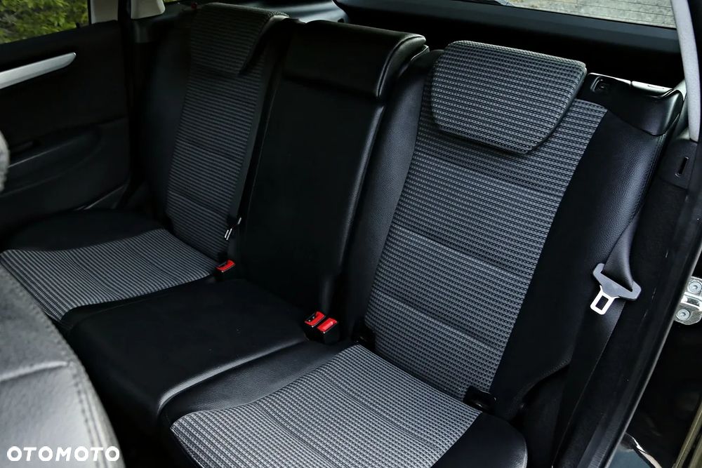 Mercedes-Benz Klasa B 200 Special Edition - 30