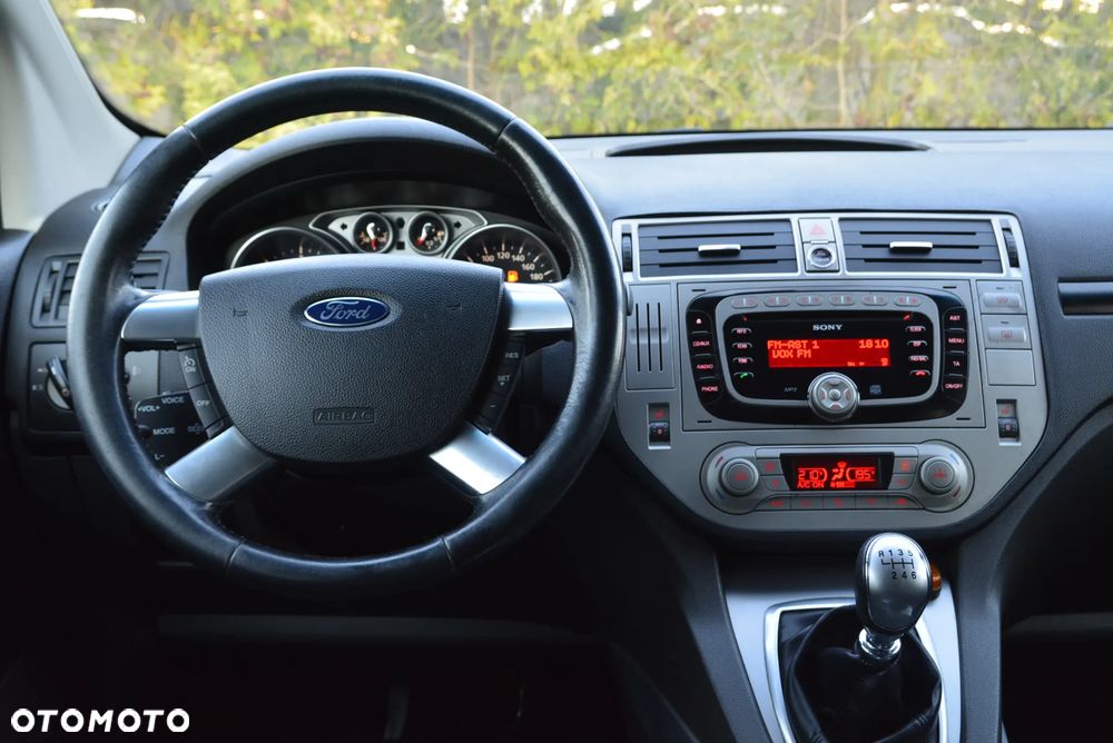 Ford Kuga 2.0 TDCi Titanium - 35
