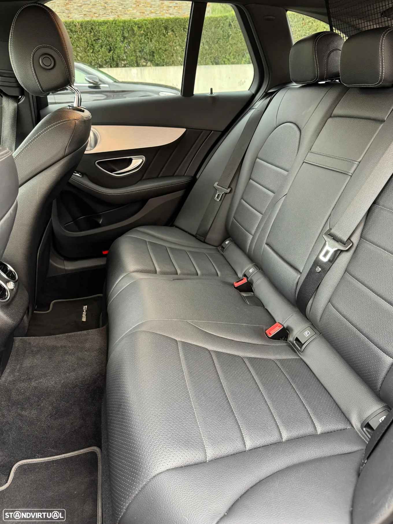 Mercedes-Benz C 300 BlueTEC Hybrid AMG Line - 19