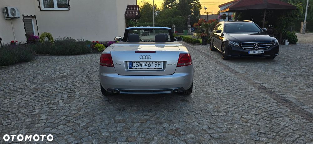 Audi A4 Cabrio - 8