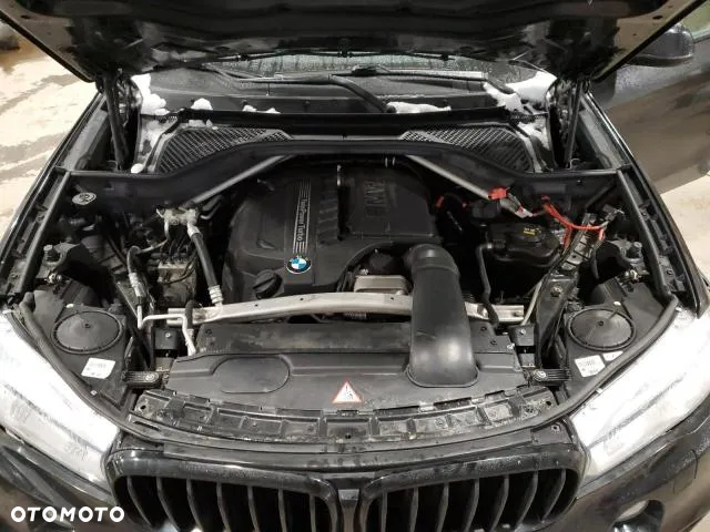 BMW X5 xDrive35i Sport-Aut - 8