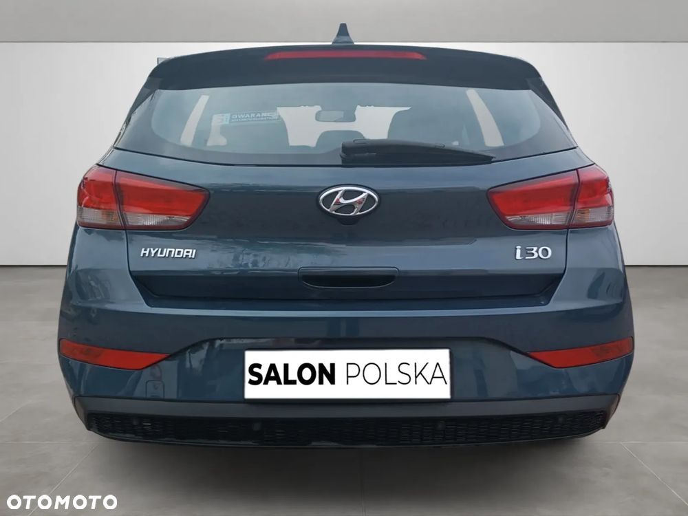 Hyundai i30 1.5 DPI Classic + - 4