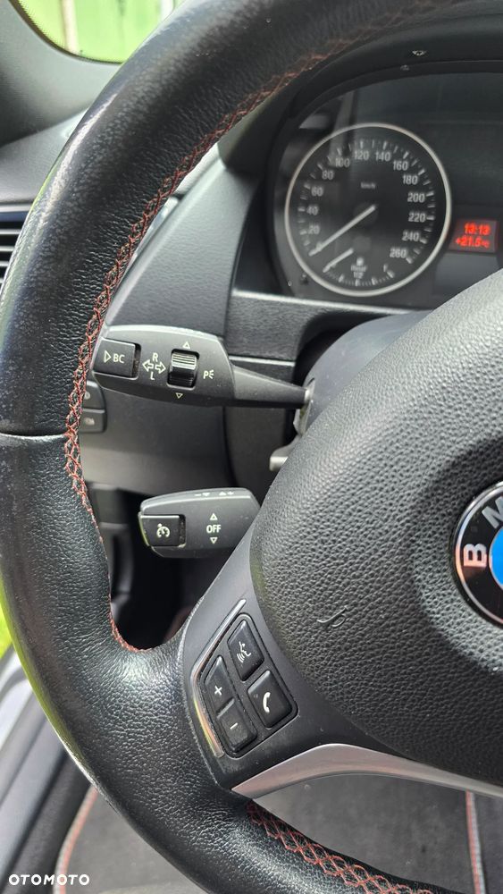 BMW X1 xDrive20d Sport Line - 14