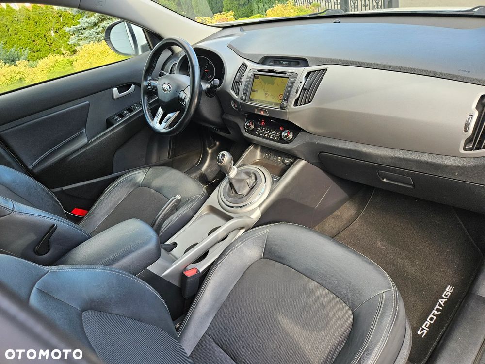 Kia Sportage 2.0 CRDI 4WD Spirit - 8