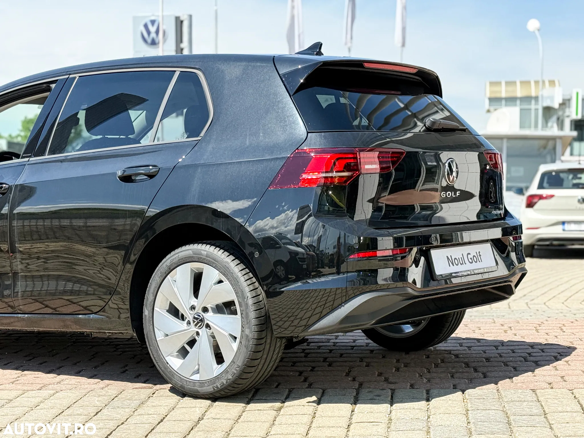 Volkswagen Golf 1.5 TSI eHybrid DSG PHEV Life - 27