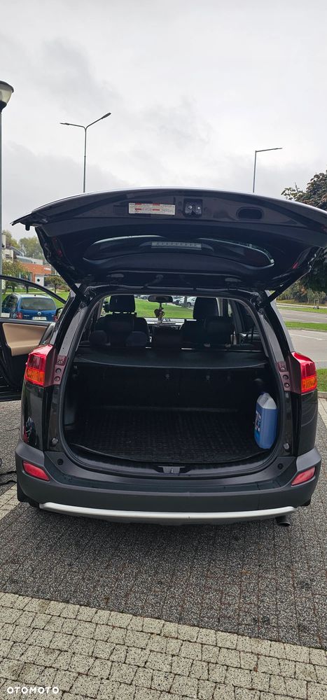 Toyota RAV4 2.0 D-4D Prestige - 30