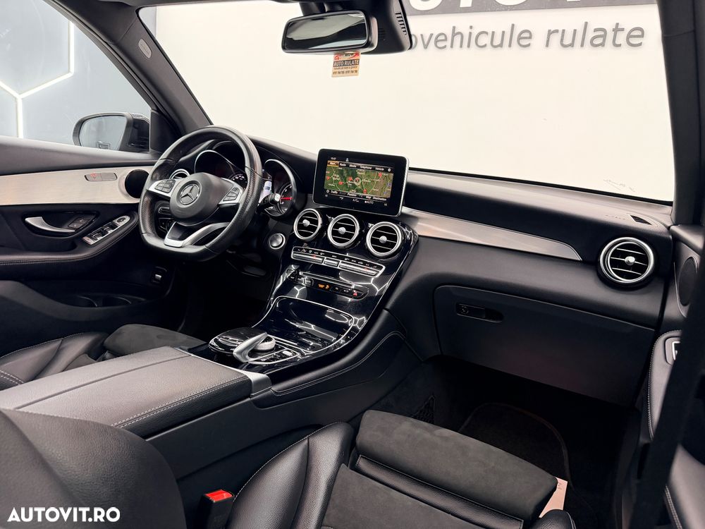 Mercedes-Benz GLC 250 4Matic 9G-TRONIC AMG Line - 20