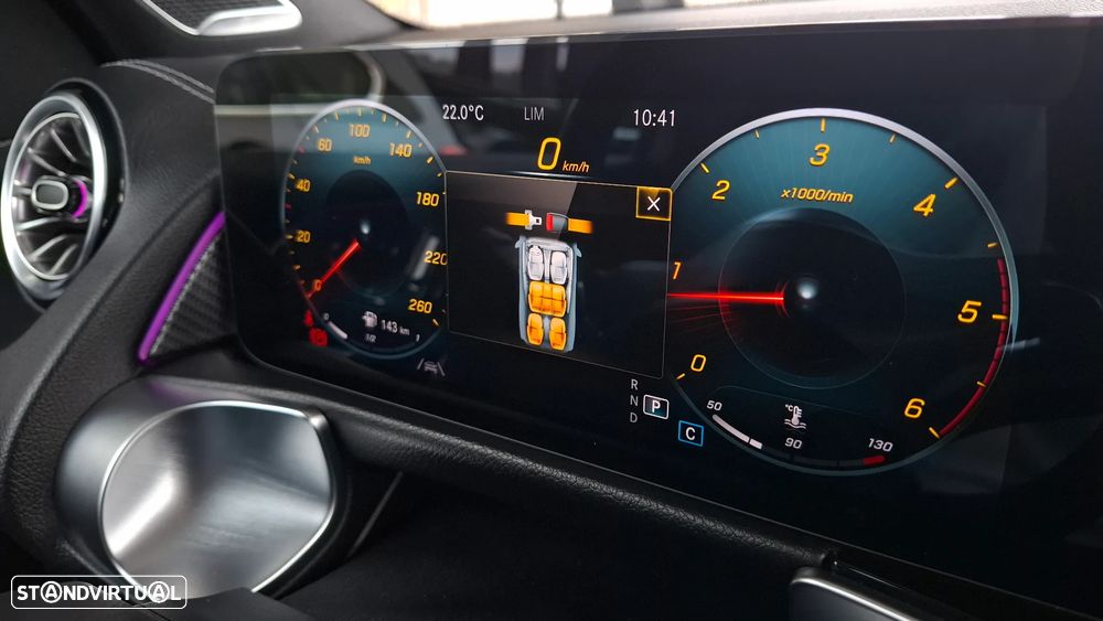 Mercedes-Benz GLB 200 d AMG Line - 51
