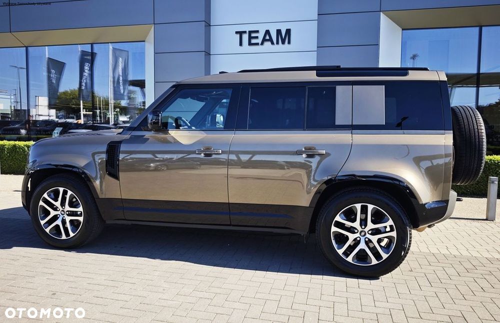 Land Rover Defender 3.0 D250 mHEV X-Dynamic SE - 12