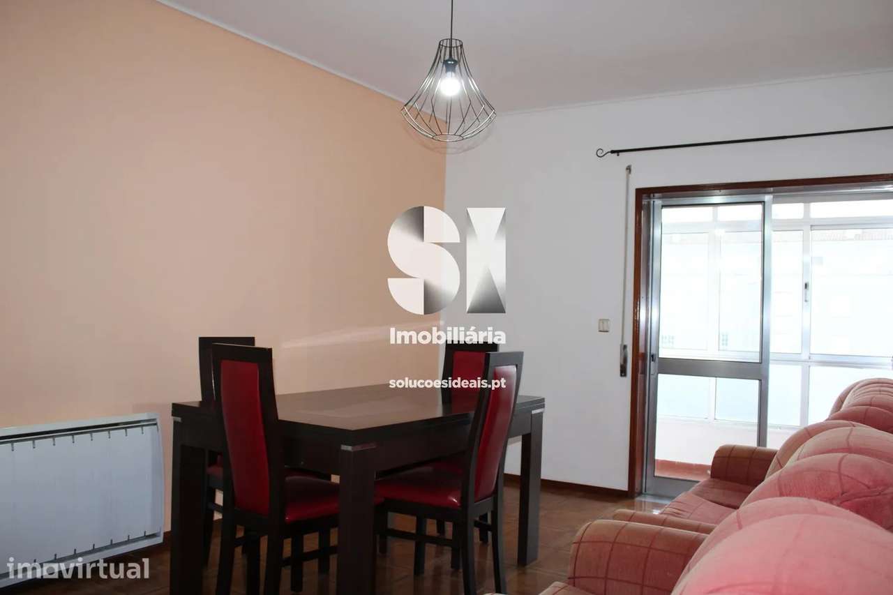 Apartamento T2 - Grande imagem: 2/13