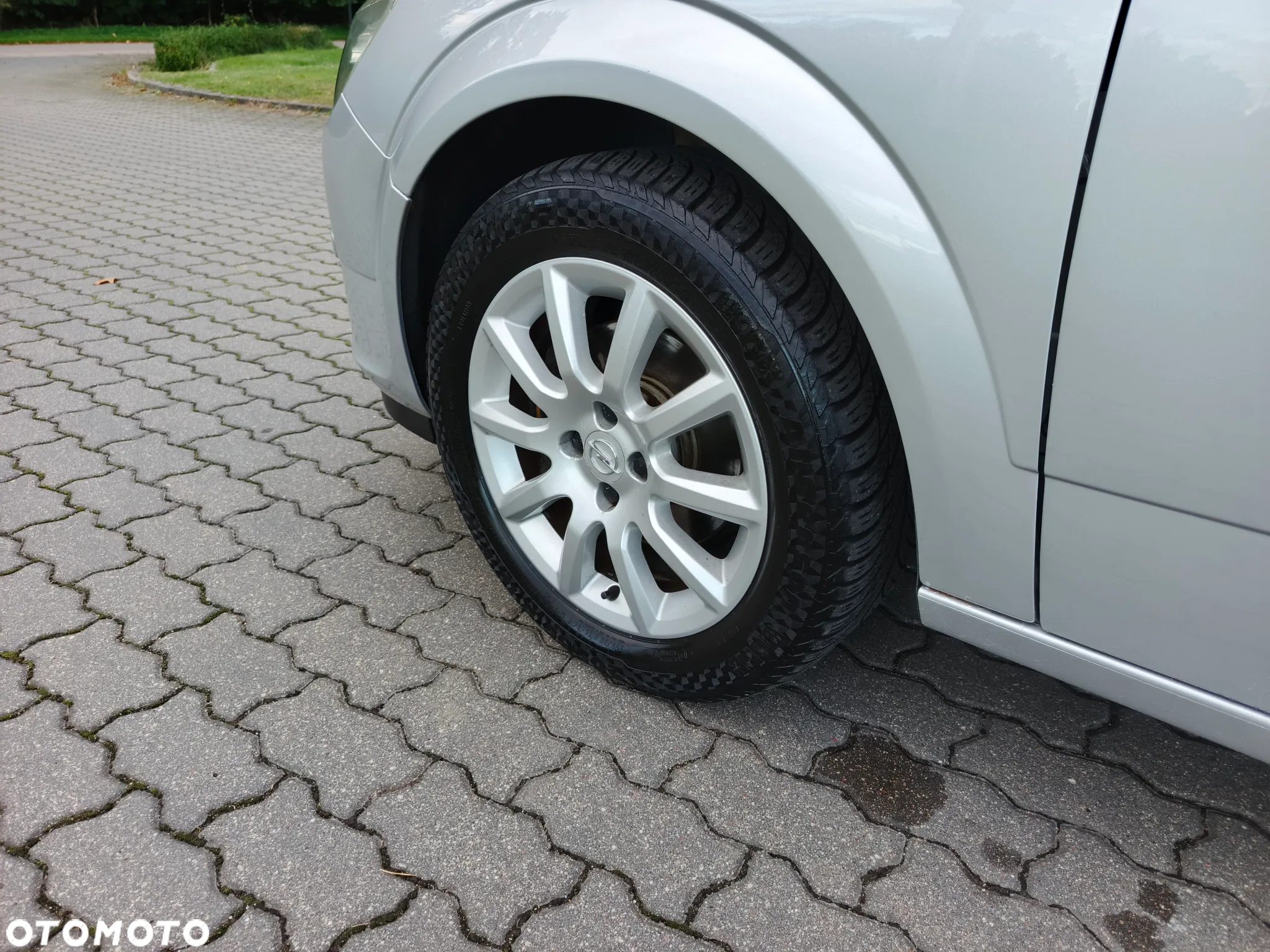 Opel Astra 1.6 Elegance - 28