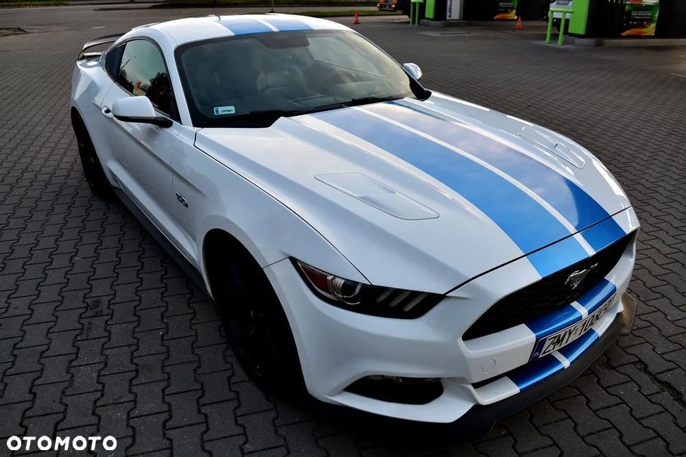 Ford Mustang 5.0 V8 Black Edition - 23