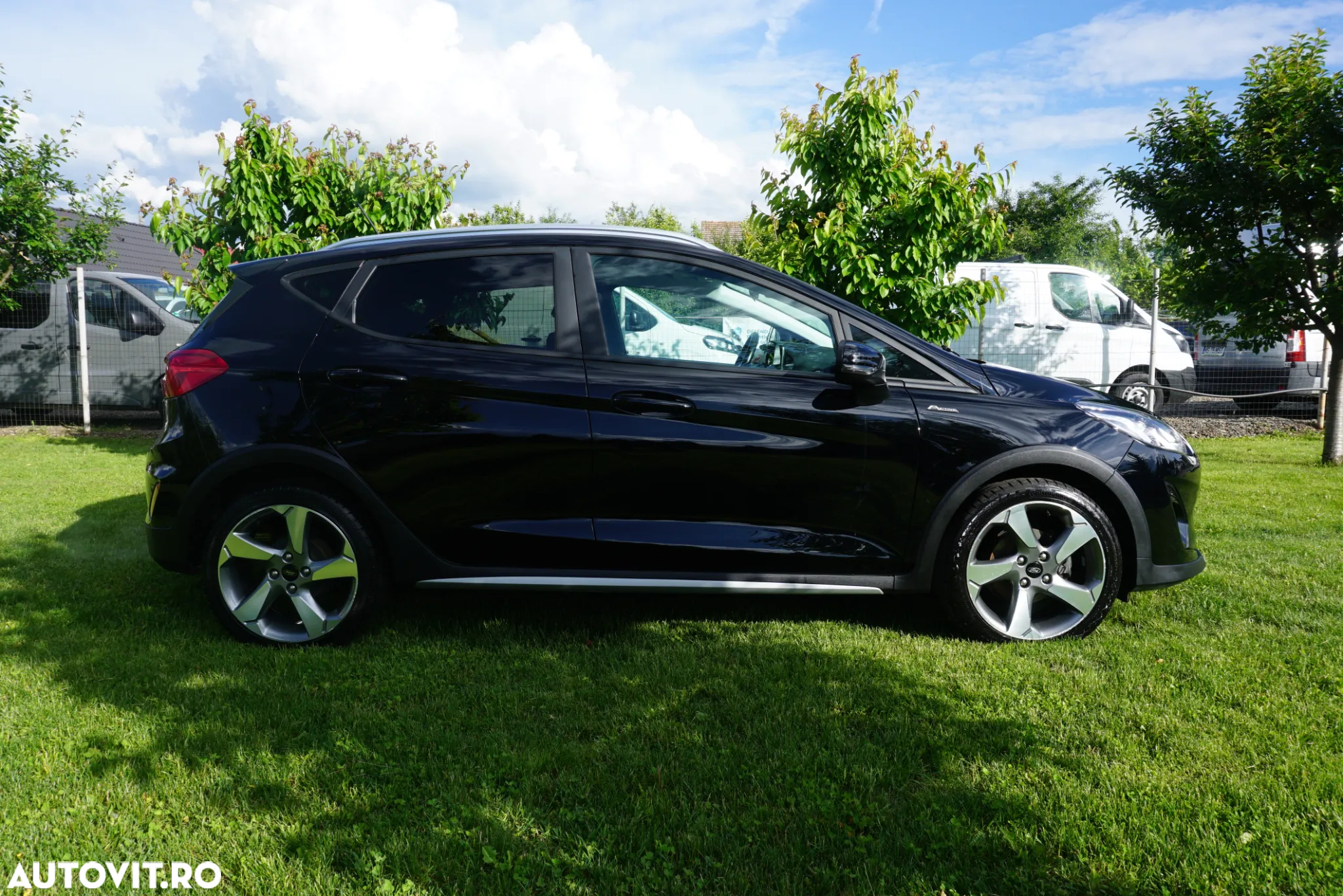 Ford Fiesta 1.0 EcoBoost Start-Stop ST-LINE - 3