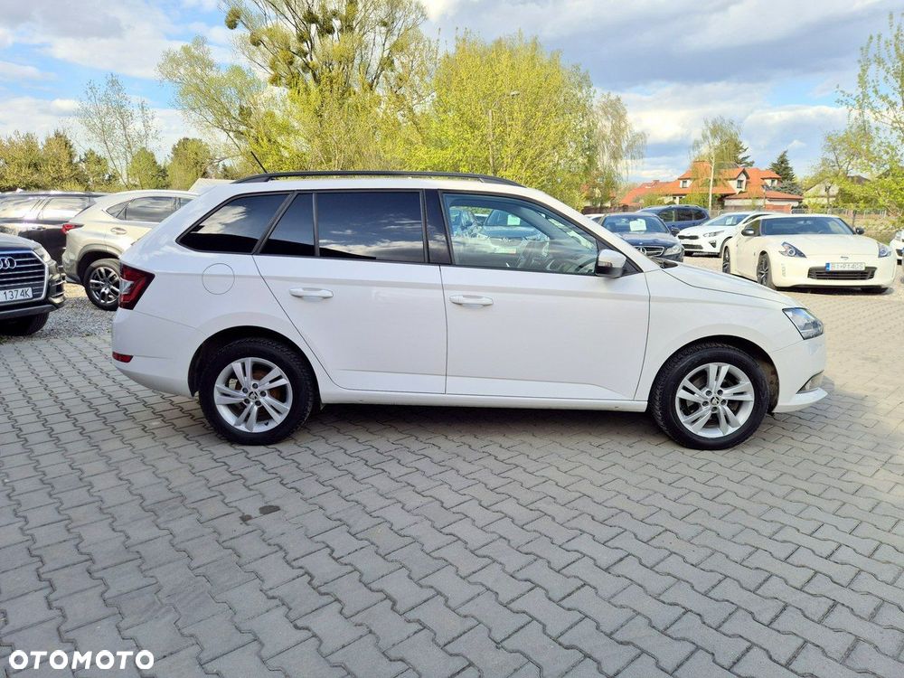 Skoda Fabia 1.0 TSI Ambition Plus - 5