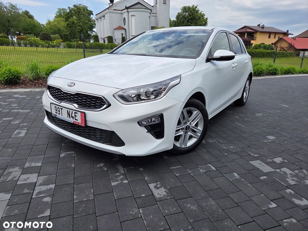 Kia Ceed 1.6 CRDi Eco-Dynamics+ (48V Mild-Hybrid) DCT7 Platinum Edition - 1