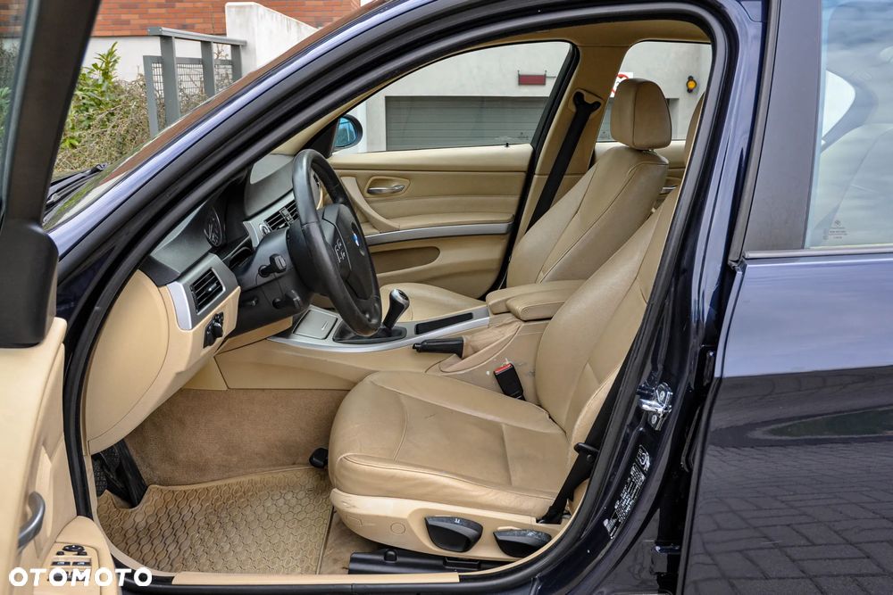 BMW Seria 3 - 7