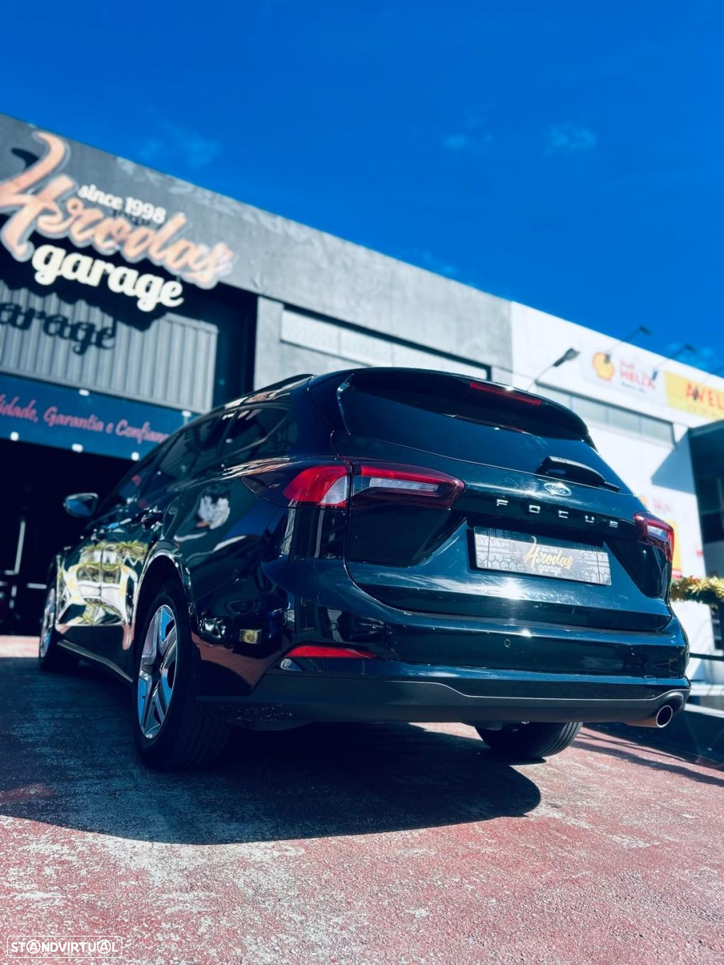 Ford Focus SW 1.0 EcoBoost Business - 13