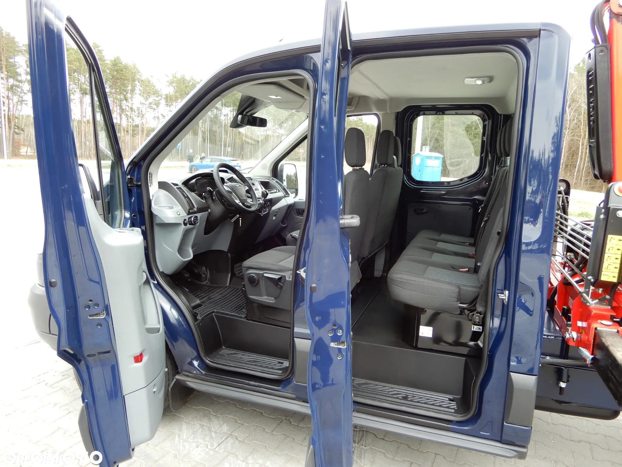 Ford Transit 2.0 EcoBlue 170 KM Wersja TREND Doka Brygadowy Dubel Podwójna Kabina Bliźniak HDS FASSI F40B.0.22 Udźwig 995 Kg Zasięg 6.30 Cm 7-Mio Os.+2120 Kg Ładowność Serwis Do Końca 60 Tys Przeb Stan Jak Nowy - 29