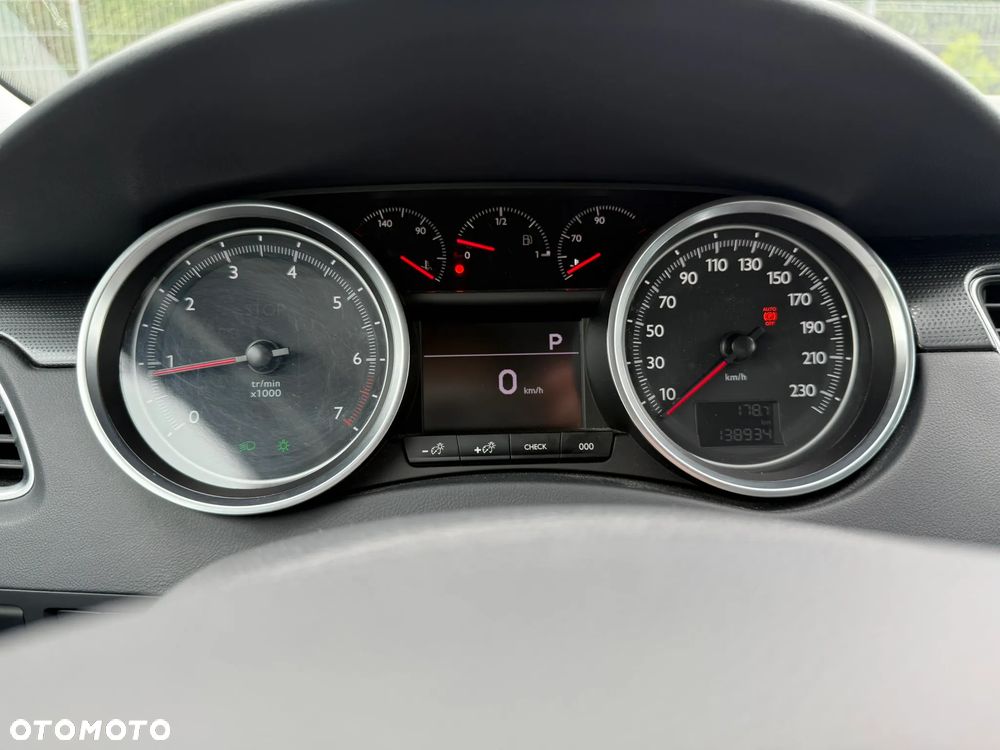 Peugeot 508 1.6 e-THP Allure S&S - 10